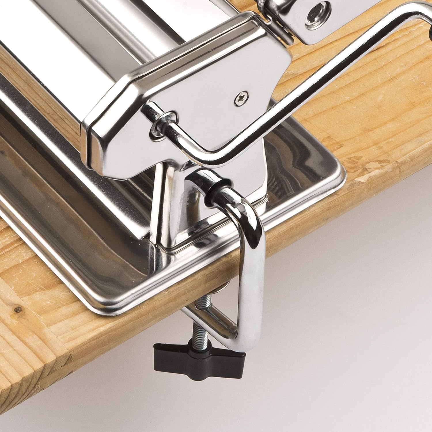 G3 Ferrari G20121 Macchina Della Pasta Sfoglia Mia, Rulli 15 cm, 9 livelli di spessore, Motorizzata 5 formati di pasta, Corpo Inox, Accessori inclusi, Bianco